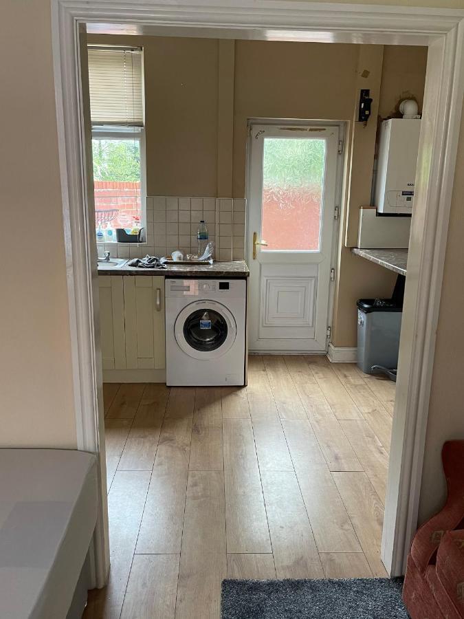 Pc Lodge Kingswood St Preston R1 Dış mekan fotoğraf